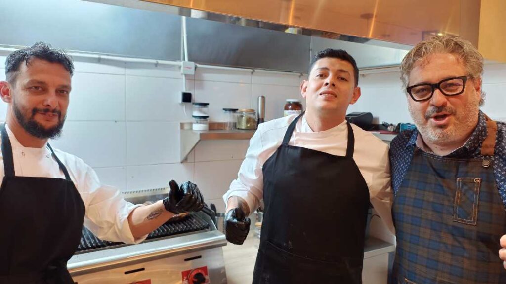 Personal de cocina del restaurante argentino Mio Caro